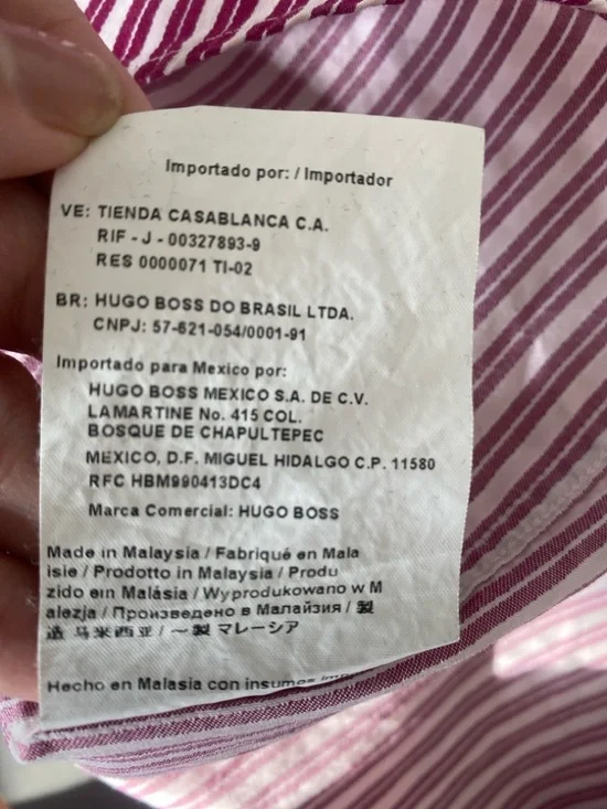 Hugo Boss Men's Red and White Stripe Dress Shirt Classic Fit Sz 16 1/2 (32/33) - Picture 8 of 9